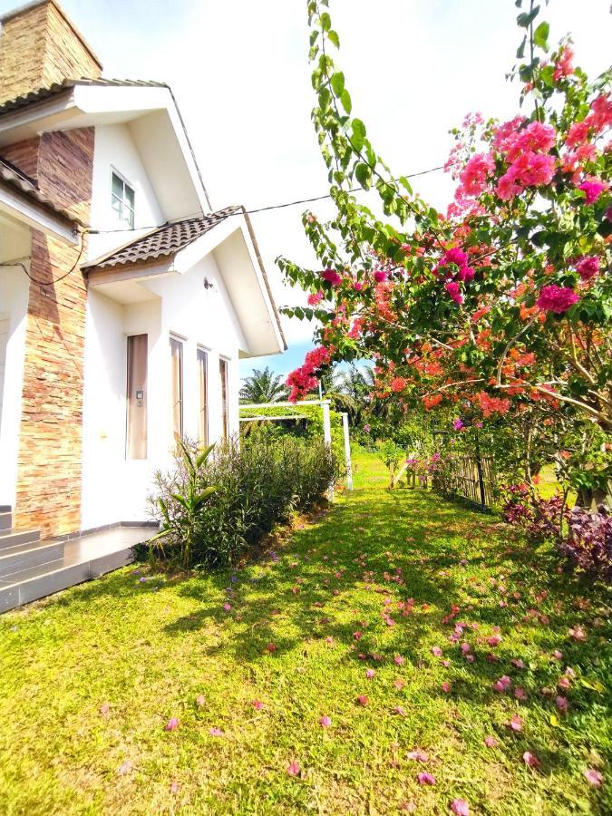 Tehel Farmhouse Malacca Exterior photo